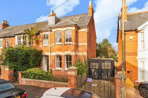 undefined, St Marks Road, Henley On Thames