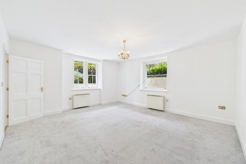 2 bedroom apartment to rent, Benton House, Harefield Grove, Cheltenham, GL50
