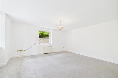 2 bedroom apartment to rent, Benton House, Harefield Grove, Cheltenham, GL50