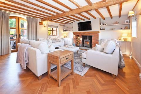 undefined, Staun Court, Standon, ST21