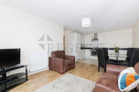 2 bedroom apartment to rent, Corrigan Court, Ealing, W5