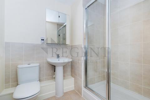 2 bedroom apartment to rent, Corrigan Court, Ealing, W5