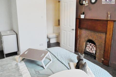 5 bedroom terraced house for sale, Alexandra Road, Shipley