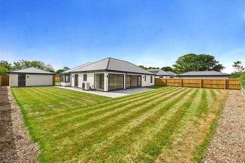 4 bedroom bungalow for sale, Wimer Lodge, Hazel Grove, Woodview Grove, Bentley, Ipswich, IP9