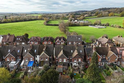 3 bedroom terraced house for sale, Trindles Road, South Nutfield, Redhill, Surrey, RH1