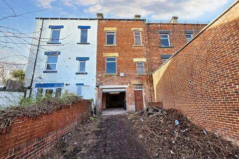 4 bedroom semi-detached house for sale, Sheffield Road, Barnsley, S70