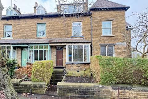 3 bedroom terraced house for sale, Leyburn Grove, Shipley, BD18