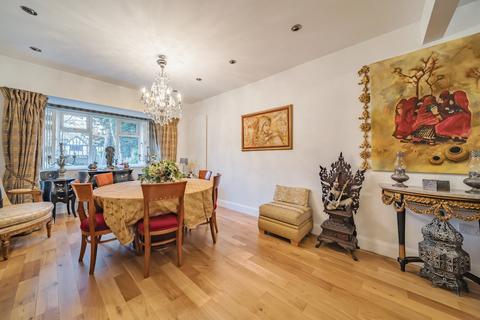 undefined, North Park, London