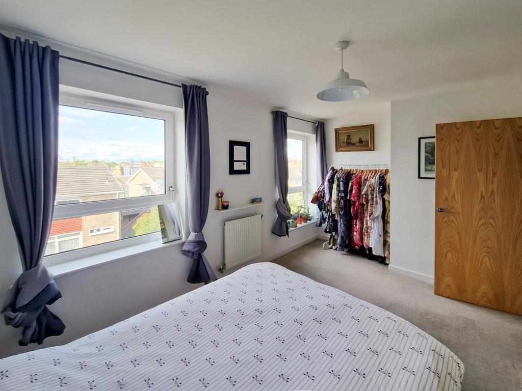 Bedroom.jpg