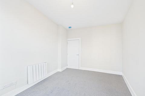 undefined, Low Street, Perth PH1
