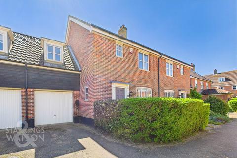 undefined, Bromedale Avenue, Mulbarton, Norwich