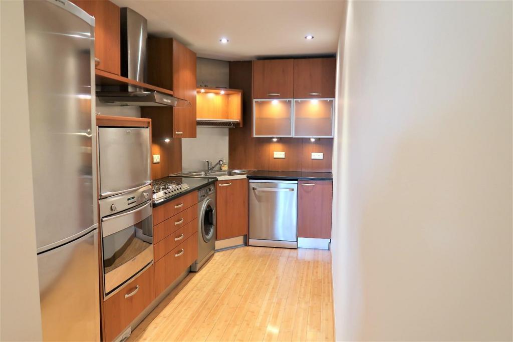 Kitchen.JPG