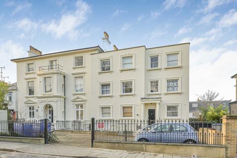 Park Hill, London SW4