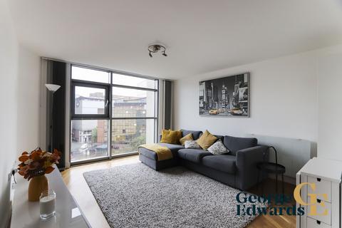 undefined, Apartment in Altolusso, Bute Terrace, CF10 2FF.