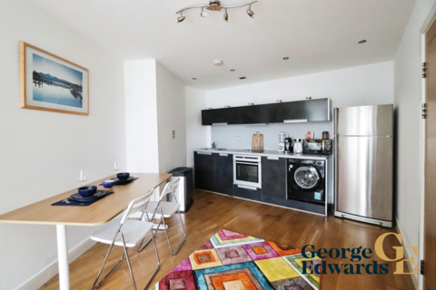 undefined, Apartment in Altolusso, Bute Terrace, CF10 2FF.