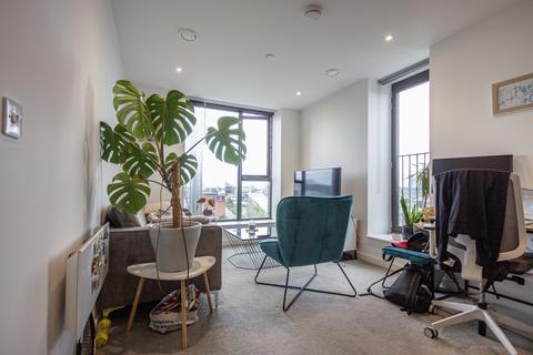 2 bedroom apartment to rent, 1 Old Trafford, Trafford Park, Manchester, M17