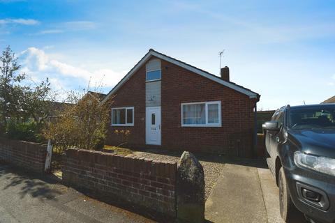 3 bedroom detached bungalow to rent, Admirals Court, Sowerby
