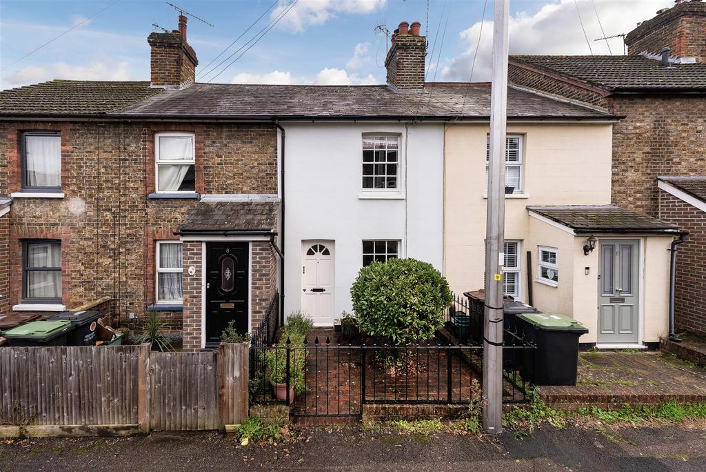 10 Rose St, TN9 2 BN 001.jpg