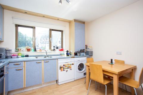 2 bedroom flat to rent, Braeside, Binfield, Bracknell, RG12
