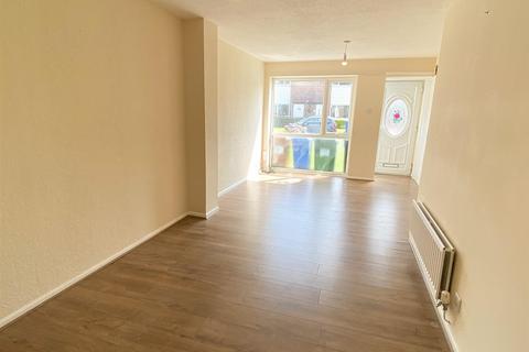 2 bedroom mews to rent, Berwick Avenue, Heaton Mersey, Stockport