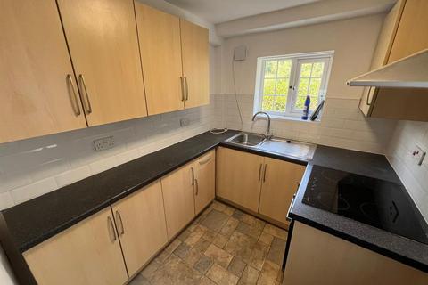 undefined, The Square, Uttoxeter ST14
