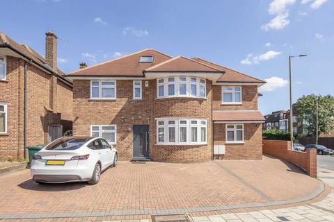 undefined, Queens Way, Hendon NW4