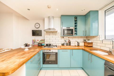 undefined, Gravenel Gardens, London SW17