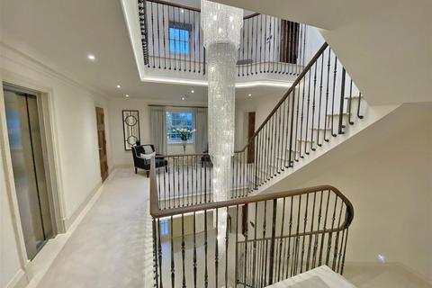 undefined, Mill Hill NW7