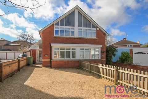 undefined, Hayes Road, Cheltenham GL52