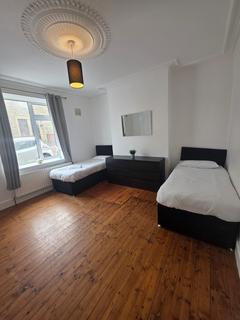 undefined, Hewitson Terrace, Gateshead NE10