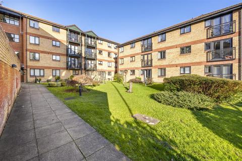 2 bedroom retirement property for sale, Tongdean Lane, Withdean, Brighton