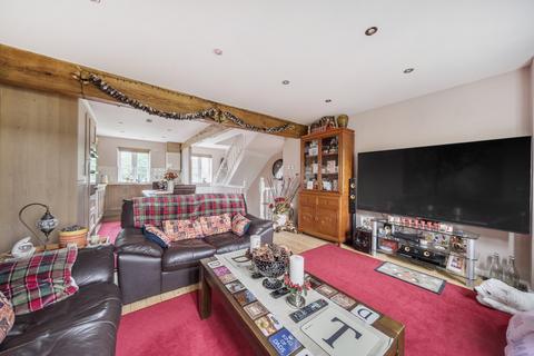 undefined, Perrinsfield, Lechlade, GL7 3SE