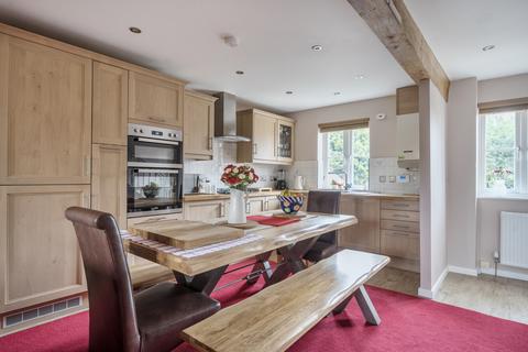 undefined, Perrinsfield, Lechlade, GL7 3SE