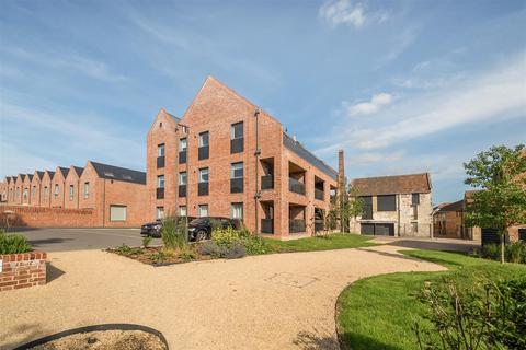 2 bedroom flat for sale, The Tannery, Trowbridge BA14