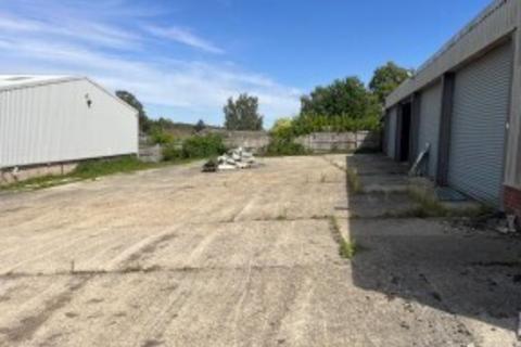Warehouse to rent, East Dean Rd Lockerley SO51 0JQ