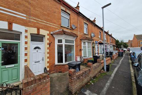 3 bedroom terraced house to rent, Gordon Terrace, Somerset TA6