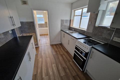 3 bedroom terraced house to rent, Gordon Terrace, Somerset TA6