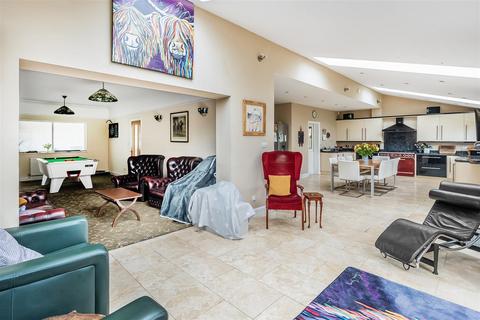 undefined, LINKS ROAD, ASHTEAD, KT21