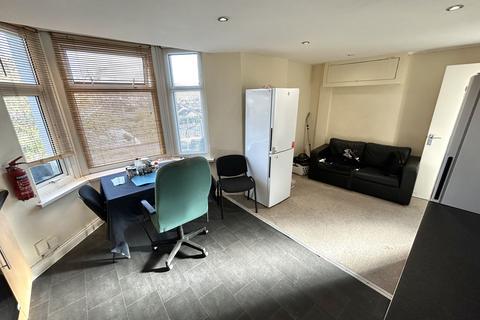 undefined, New Park Terrace, Rhondda Cynon Taf CF37