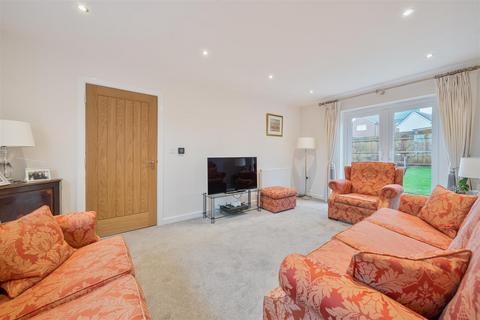 undefined, Maple Grove, Ivybridge PL21