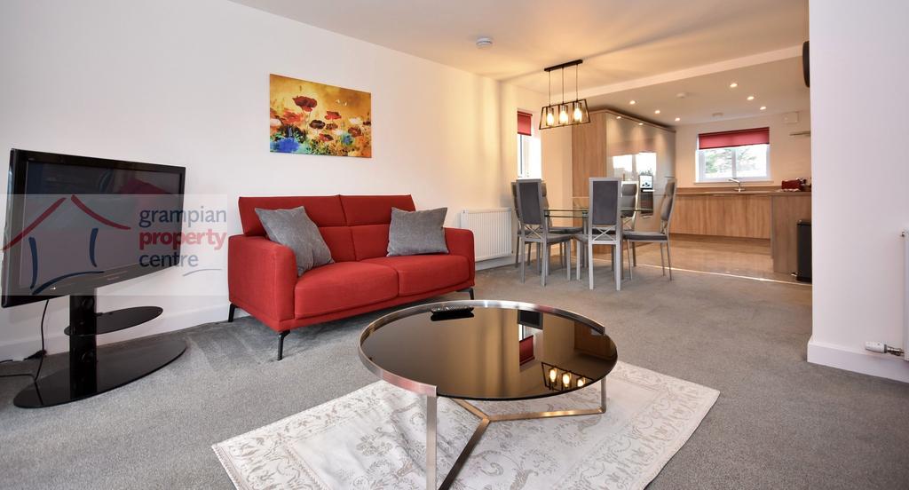 Lounge 4.JPG