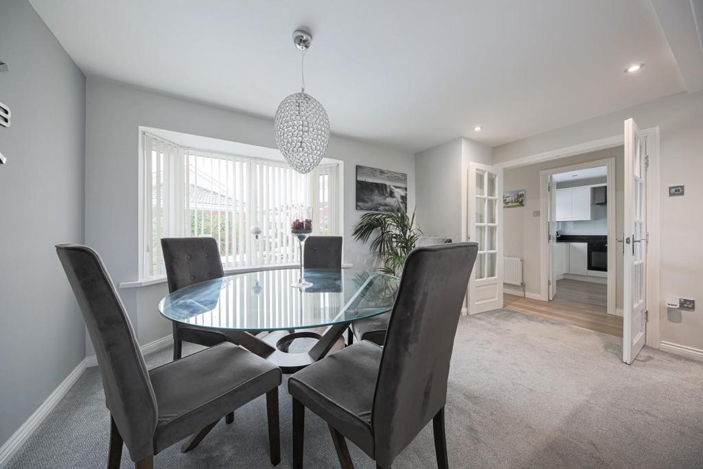 Dining area.jpg