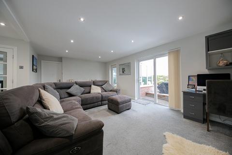 2 bedroom detached bungalow for sale, Hazelwood, Killingworth, NE12