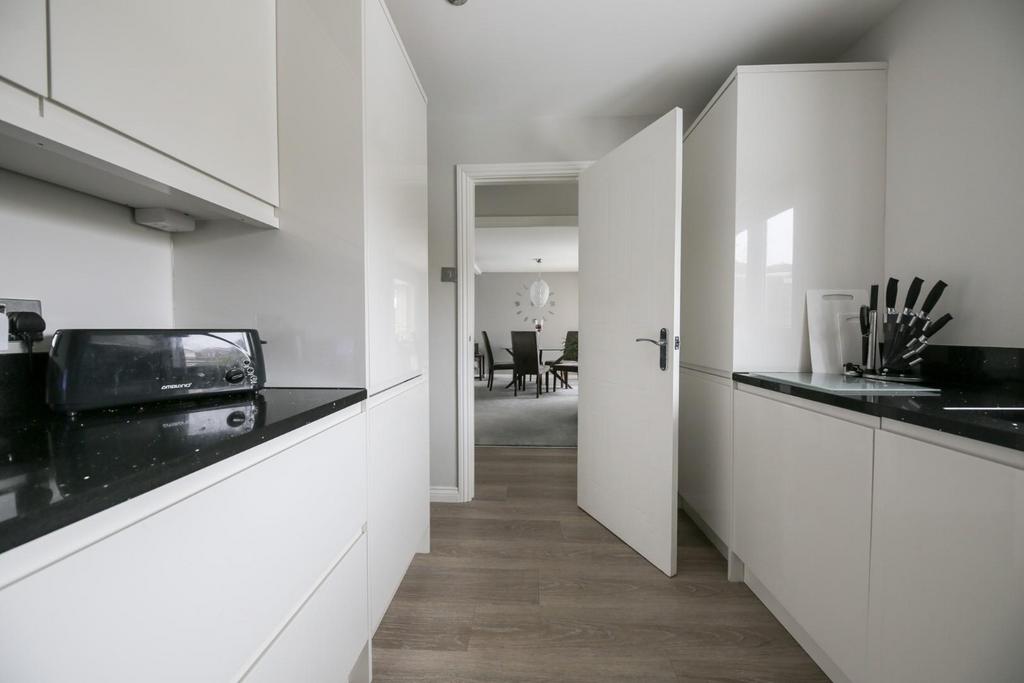 Kitchen-2.jpg