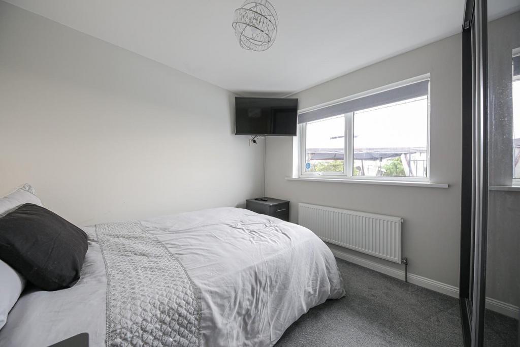 Bedroom.jpg