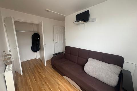 undefined, 4 Waverley Lodge Litchfield Avenue London E15 4LW
