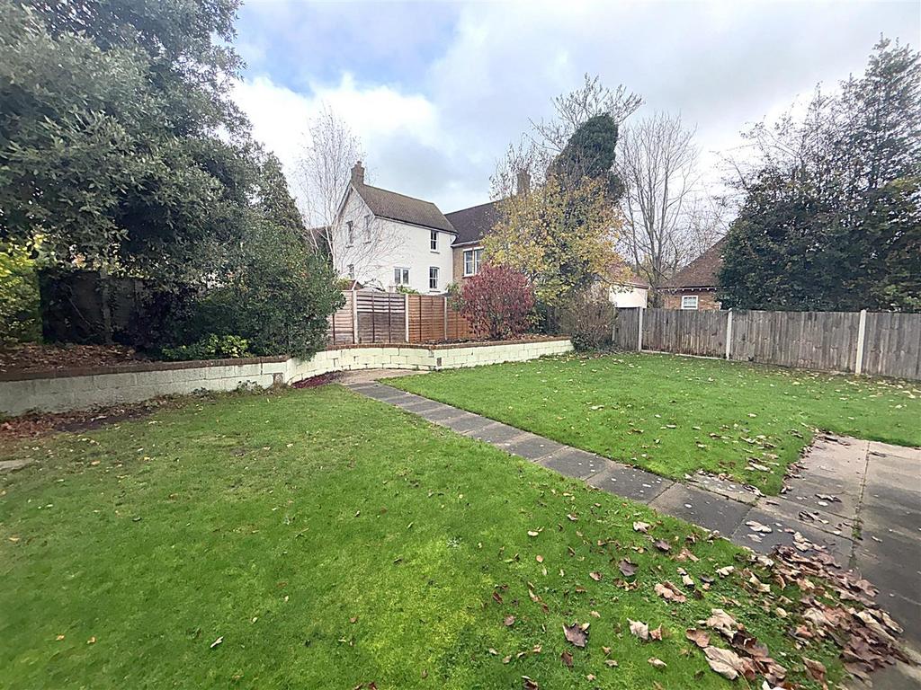Rear garden