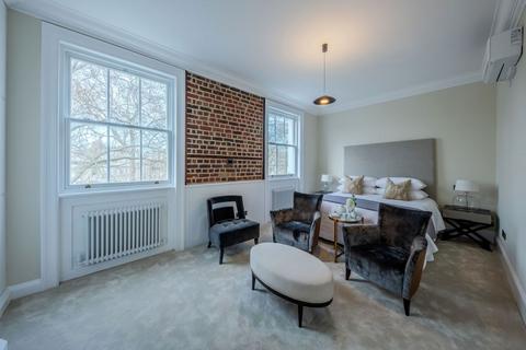 2 bedroom apartment for sale, Flat 2, 45 Wilton Crescent, London, SW1X 8RX