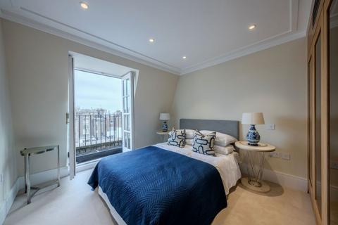 3 bedroom apartment for sale, Flat 3, 45 Wilton Crescent, London, SW1X 8RX