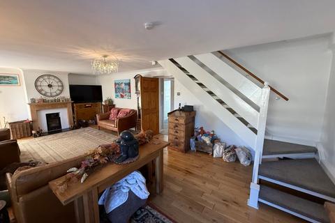 undefined, Pencae, Llanarth, SA47